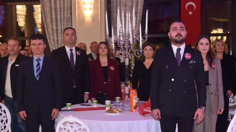 Görele Belediyesi Cumhuriyet Balosu’nda Anlamlı Kutlama