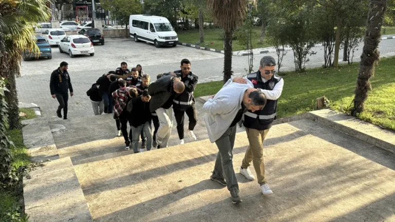 Nitelikli Dolandırıcılık Operasyonu: 5 İlde 12 Gözaltı