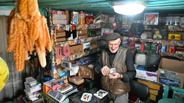 Trabzon Yaylası’nda 50 Yıllık Bakkal: Murat Saraç’ın Azmi