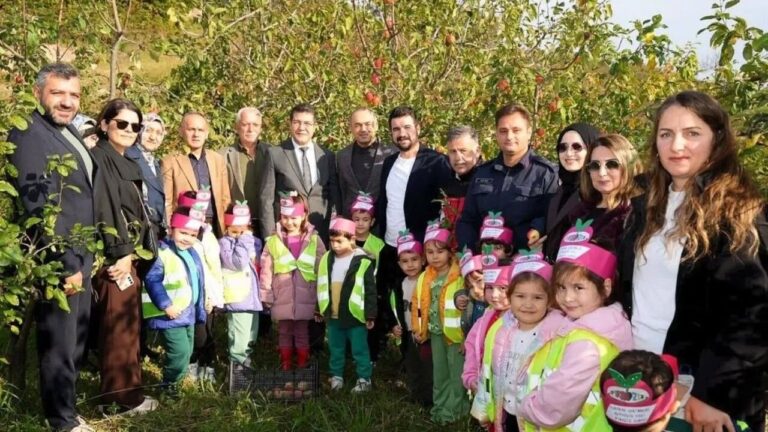 Piraziz Elması Hasadı Renkli Görüntülerle Kutlandı