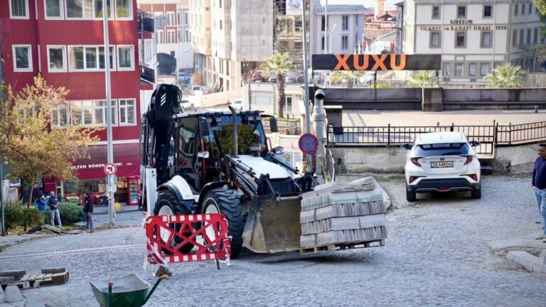 Başkan Köse, Giresun Kazancılar Yokuşu Yenileme Çalışmalarını İnceledi