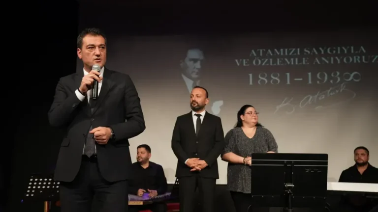Atatürk Giresun’da Şarkılarla Anıldı: 87. Yıl Konseri
