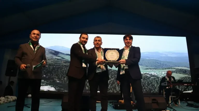 Pendik Giresunlular Gecesi: ‘Yiğit Giresun’ Ruhu ve Madalya Talebi