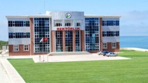 Giresun Üniversitesi 57 basamak birden çıktı