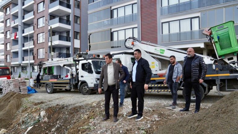 Erikliman’da Yol Genişletme ve Taş Duvar Çalışması Hızla İlerliyor