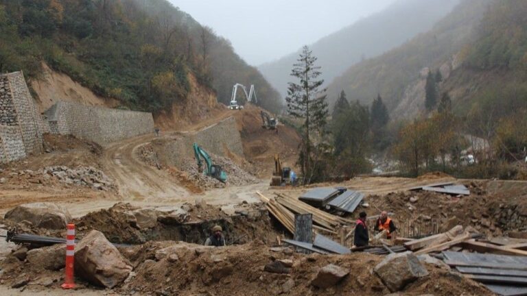 Espiye’de Altyapı Çalışmaları Hız Kesmiyor: 17 KM Tamamlandı