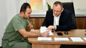 Uzmanlardan fıtıkların ciddi risklere neden olabileceği uyarısı!