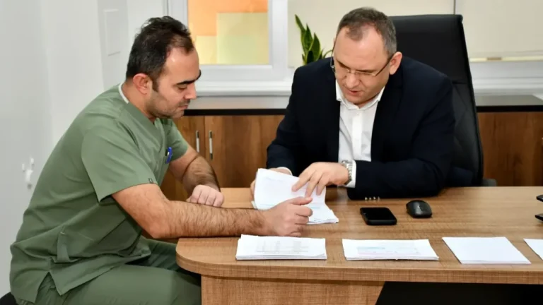 Uzmanlardan fıtıkların ciddi risklere neden olabileceği uyarısı!