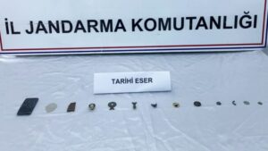 Şüpheli eve tarihi eser operasyonu!