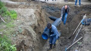 Aksu’da Deniz Sitesi Mevkiinde Altyapı Hamlesi