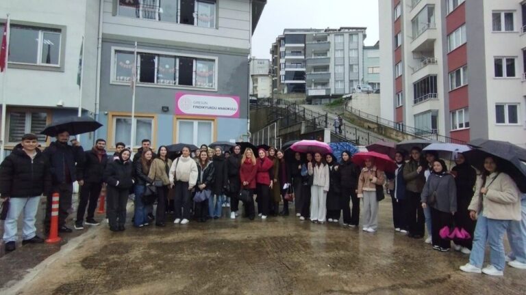 GRÜ’den “Anaokulunda Bir Gün Etkinliği”