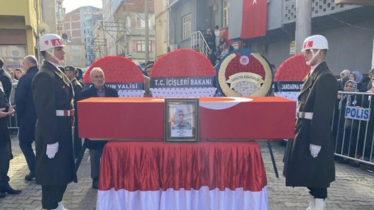 Şehidimiz Keşap’ta Toprağa Verildi