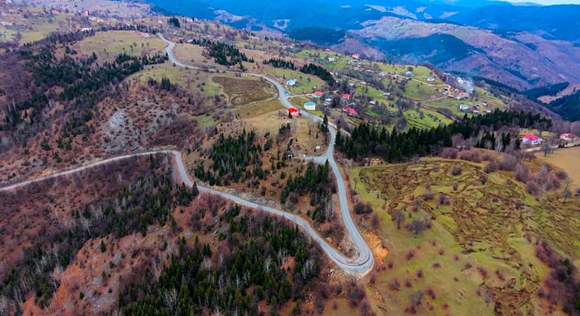 Konuklu Köyü anayolu yenilendi