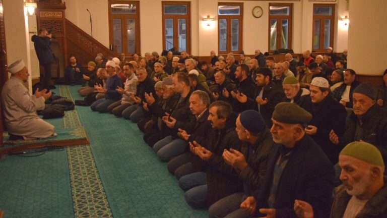 Giresun’da Regaib Gecesi dualarla idrak edildi