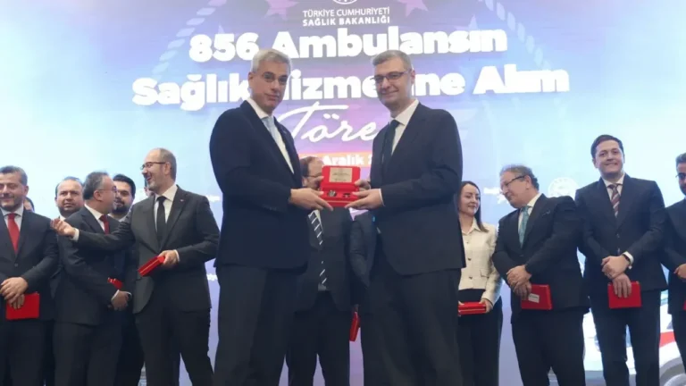 Giresun’a 4 yeni ambulans tahsis edildi