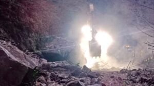 Giresun’da Heyelan Sonrası Kapanan Grup Yolu Açıldı