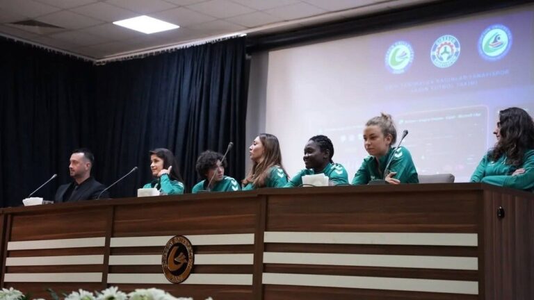 Sınır Tanımayan Kadınlar GRÜ’de Buluştu