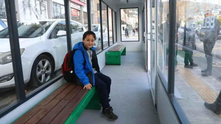 Komşuda akıllı ve kapalı durak dönemi