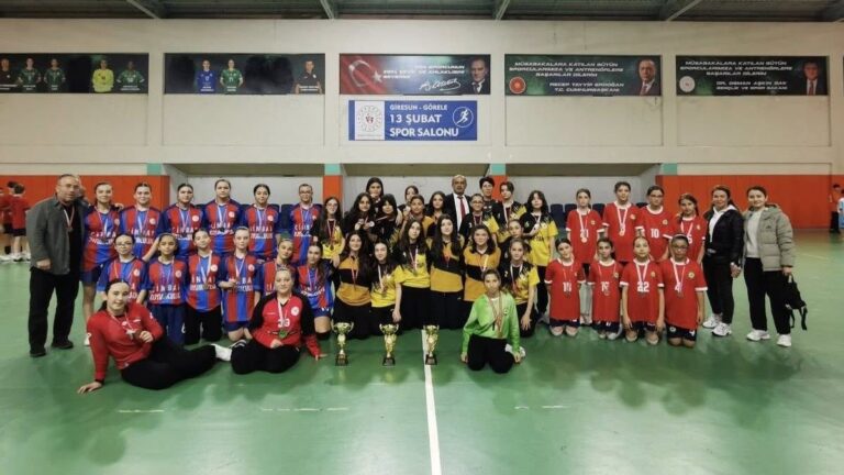 Görele’de Okul Sporları Hentbol Şampiyonları Belli Oldu
