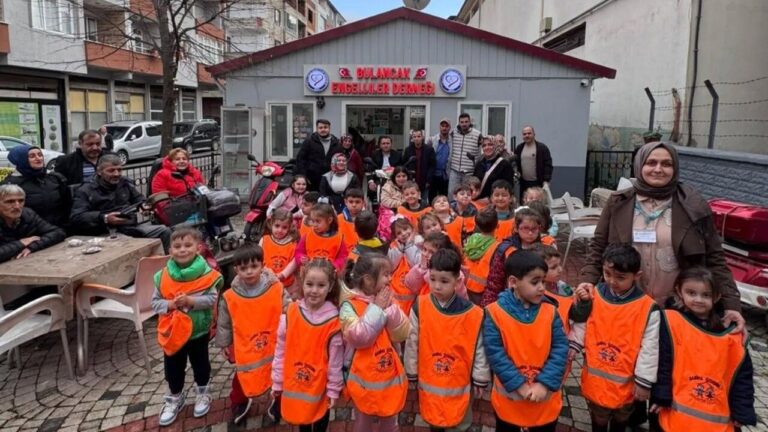 Bulancak’ta Miniklerden Engelliler Derneği’ne Farkındalık Ziyareti