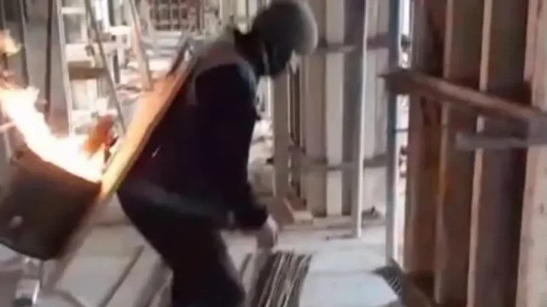 Giresun’da inşaat ustasının ilginç ısınma yöntemi! Tıkla izle