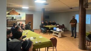 Giresun’un Alucra ilçesinde çiftçilere akademik bilgi