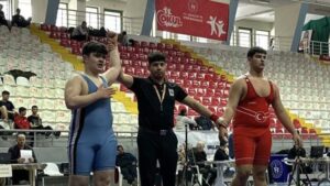 Bulancaklı Genç Güreşçi Berat Topçu Türkiye Finalleri Yolunda