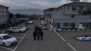 DEAŞ’lı iki Iraklı terörist tutuklandı