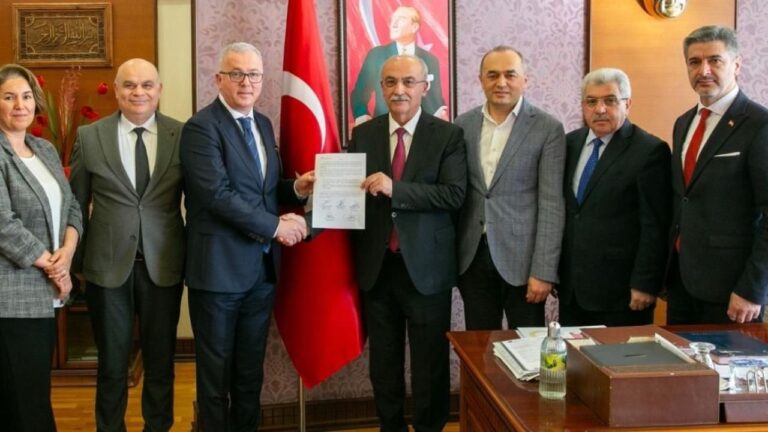 Giresun Üniversitesinin maaş promosyonu belli oldu