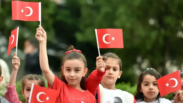 Milli Eğitim Bakanlığından ikinci dönem kararı