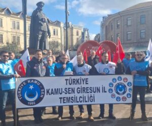 Kamu-Sen ücrette hakkaniyet, vergide adalet istedi