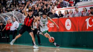 Kerasusspor Yalova Deplasmanında