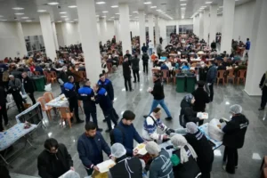 Giresun Belediye Aşevi, 1500 kişiyi aynı sofrada buluşuyor