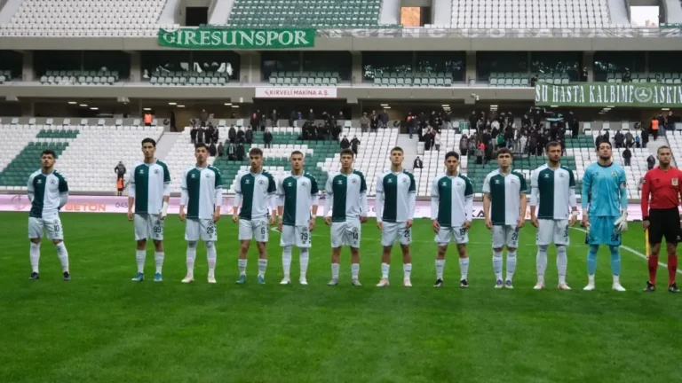 Giresunspor’da çember daraldı umutlar tükendi!