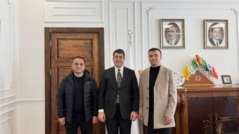 Kaymakam Öz, Yeni Başhekimi makamında kabul etti