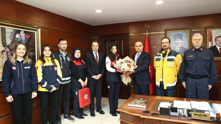 Giresun’da “112 Günü” Kutlaması: Vali Koç’tan Çağrı Merkezi Personeline Tebrik