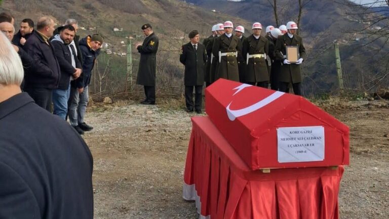 Kore gazisi son yolculuğuna uğurlandı