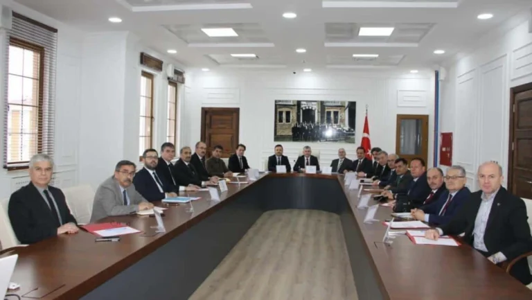 Giresun Eğitim Yönetimi Piraziz’de Bir Araya Geldi