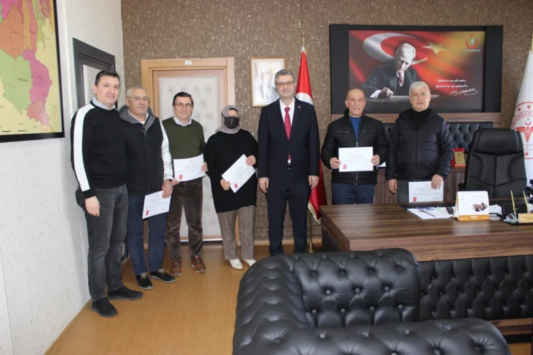 Giresun’da Uzun Yıllar Hizmet Eden Personele Teşekkür Belgesi