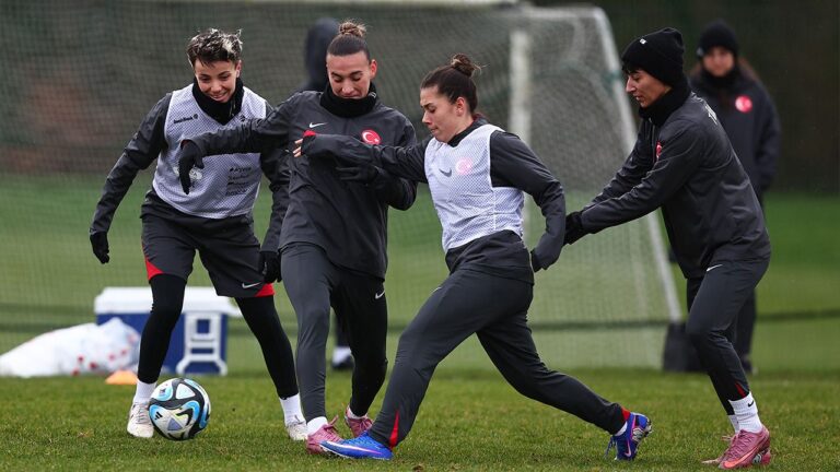 Kadın A Millilerimiz Kuzey İrlanda’ya Karşı