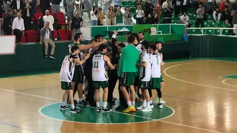 Kerasusspor İlk İki Yolunda Kritik Virajda