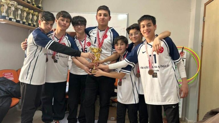 Pirazizli Atletlerden 3 İl Birinciliği