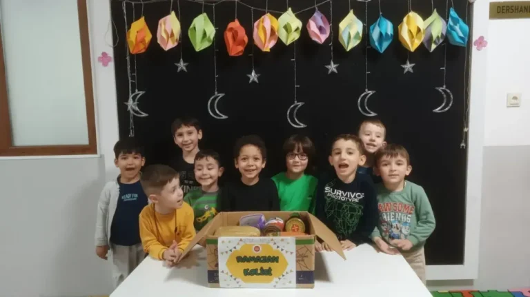 Espiye’de Öğrencilerden İhtiyaç Sahipleri İçin Gıda Yardımı