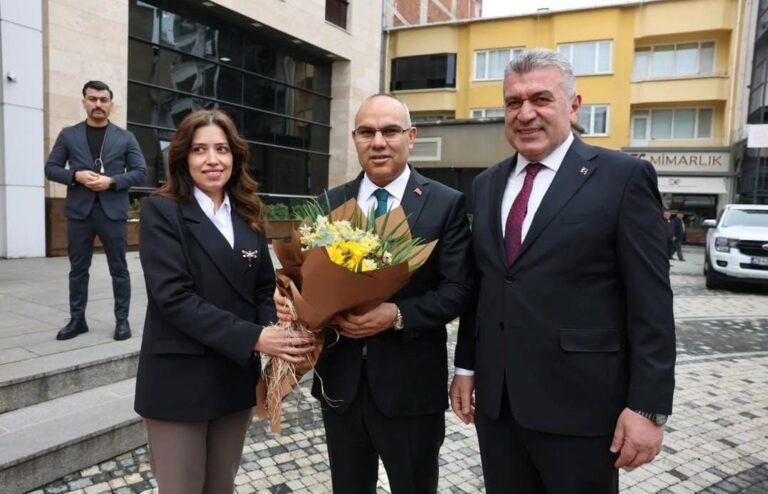 Mustafa Koç’tan Bulancak Belediyesine İade-i Ziyaret