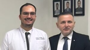 GEAH’ta Uzmanlık Gururu: Dr. Berker Yetimarslan Unvanını Aldı