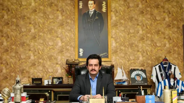 Dereli Eski Kaymakamı Hakkında Skandal İddia! “Yasak Aşk” Baskınında Bıçaklandığı Öne Sürüldü!