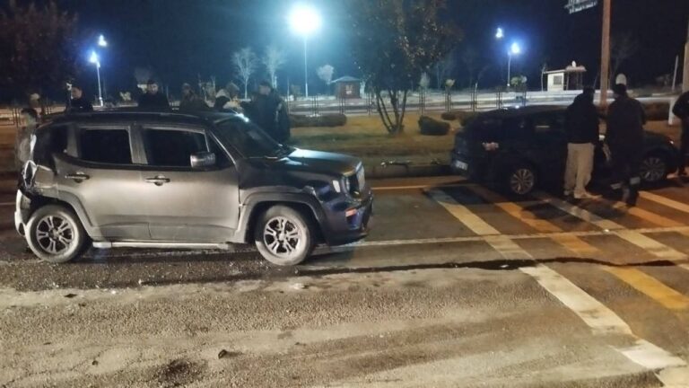 Görele Liman Kavşağı’nda Zincirleme Kaza