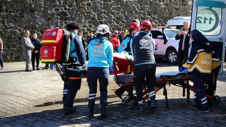 Giresun’da Deprem Haftası Kapsamında Tatbikat Düzenlendi