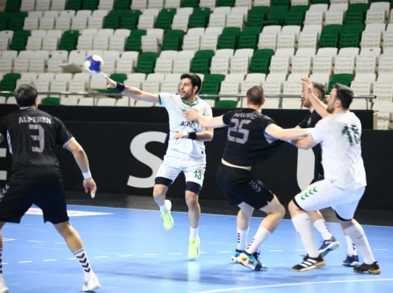 Altınpost Giresunspor Evinde Yıkıldı!