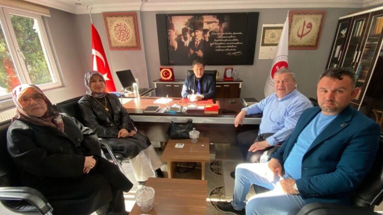 Şehit Ailesinden Müftüye Ziyaret